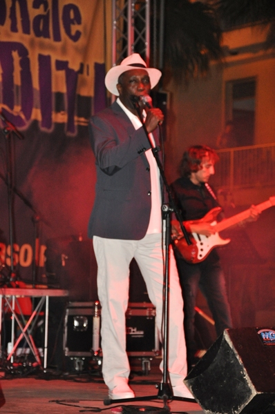 JENNY B E LARRY RAY AL “CERA SOL ROCK”