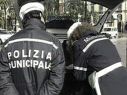 AUTO CONTRO CAMION: DONNA IN RIANIMAZIONE, CAMIONISTA CON FRATTURE