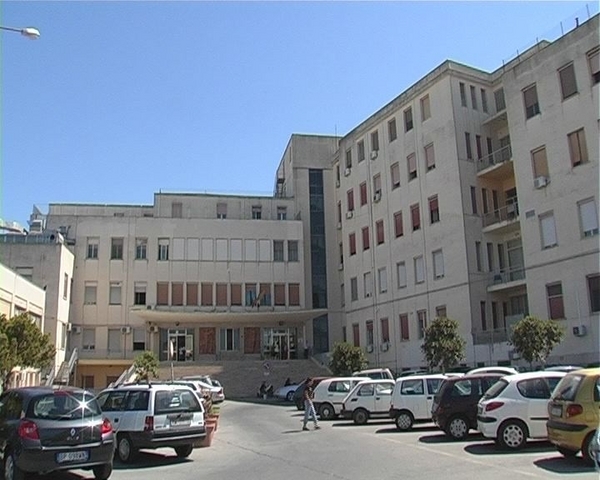 L’Ortopedia di Vittoria prima in Italia per interventi relativi alla frattura al femore