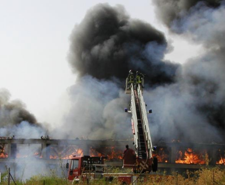 COMISO, IL PD INTERVIENE SULL’INCENDIO DEL PALAROMA
