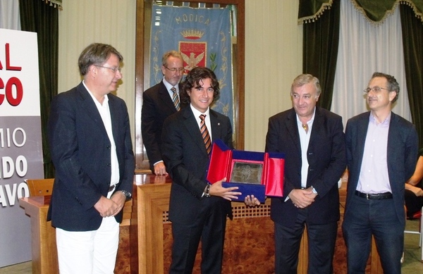 MASSIMO COSTA RICEVE IL PREMIO “ CANDIDO CANNAVÒ”