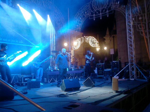 S. CROCE, GRANDE SPETTACOLO CON LA “COVER BAND BAGLIONI”