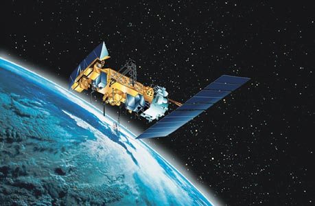 IMPATTO DEL SATELLITE UARS DELLA NASA CON L’ATMOSFERA TERRESTRE
