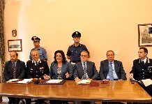 TRATTI IN ARRESTO DALLA POLIZIA DI STATO E DAI CARABINIERI TRE PREGIUDICATI DI VITTORIA