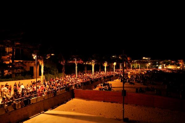 I FUOCHI D’ARTIFICIO  PER DIRE “ARRIVEDERCI ESTATE”