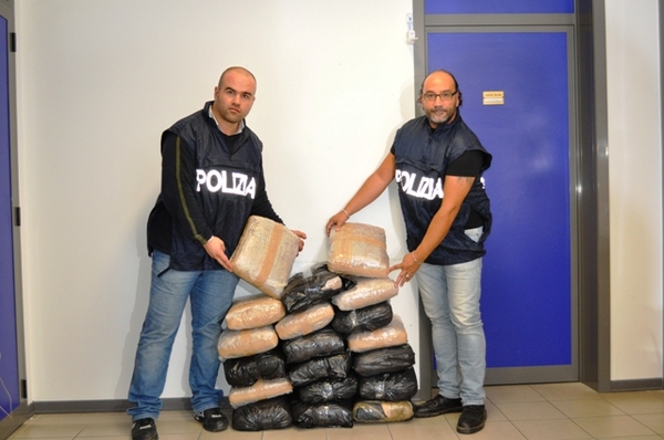 ARRESTATI TRE SCICLITANI