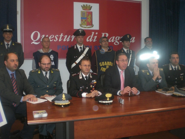CONFISCATI BENI PER CINQUE MILIONI DI EURO