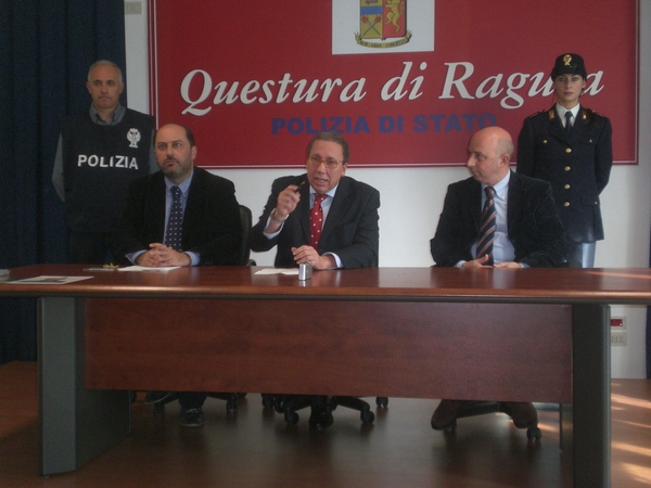 SETTANTA KILOGRAMMI DI MARJUANA,  UN ARRESTO A COMISO