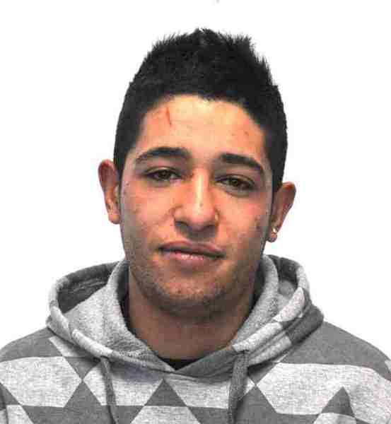 ARRESTATI DALLA POLIZIA DI STATO DUE PREGIUDICATI INDIVIDUATI QUALI AUTORI DI SCIPPI AI DANNI DI PERSONE