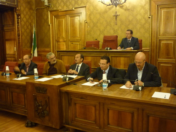 RIUNIONE DI SINDACI E DEL TERRITORIO LUNEDI’ SERA A RAGUSA