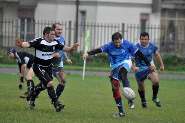 TUTTO PRONTO PER IL DERBY DI RUGBY