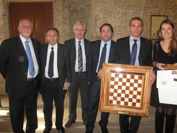 OTTAVA EDIZIONE DI “VETRINE DEI VINI E DEI SAPORI IBLEI”
