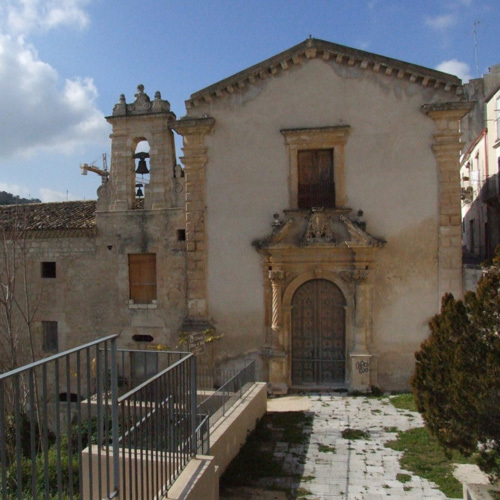 TRAI I PARERI DISCORDANTI DEGLI ESPERTI SI PREANNUNCIA LA “RESURREZIONE” DEL MONASTERO DI GESU’ A IBLA