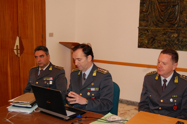 LA GUARDIA DI FINANZA DENUNCIA ALLA  PROCURA DELLA REPUBBLICA DI RAGUSA 74 PERSONE ALL’INTERNO DEL MERCATO ORTOFRUTTICOLO DI VITTORIA