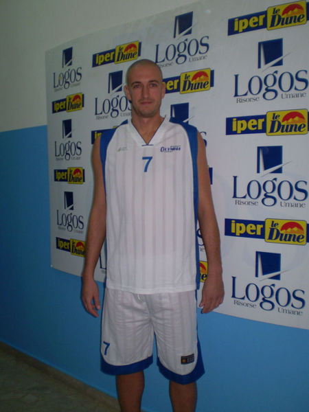 VINCE L’OLYMPIA BASKET COMISO