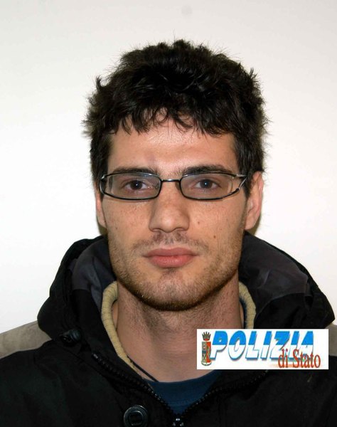 I CITTADINI COLLABORANO. ARRESTATO GIOVANE VITTORIESE.