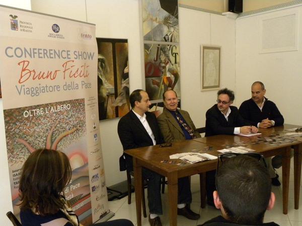 CONFERENCE-SHOW BRUNO FICILI VIAGGIATORE DELLA PACE