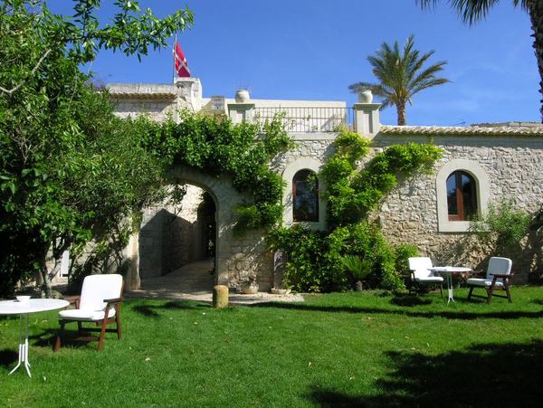 IL RESORT “EREMO DELLA GIUBILIANA” INAUGURA IL NUOVO RISTORANTE “DON EUSEBIO” E PROPONE L’ECO VACANZA