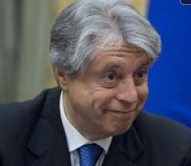 CITTADINI…SUDDITI… O VACCHE DA MUNGERE?