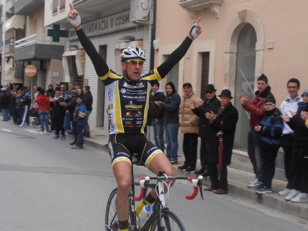 VITTORIA SUPERLATIVA PER ENRICO DIMARTINO