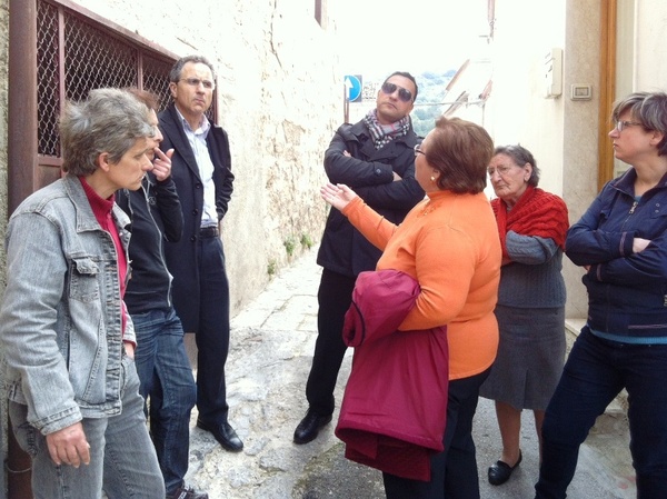 MODICA, SINDACO E ASSESSORE CAVALLINO IN VIA SBALZO