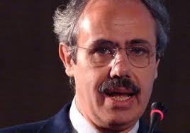COSA FA IL PRESIDENTE LOMBARDO? NON SI DIMETTE!