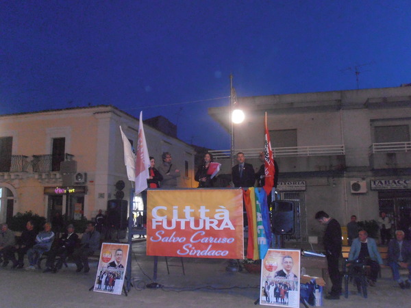 IL CANDIDATO CARUSO SI RIVOLGE AI SANTACROCESI