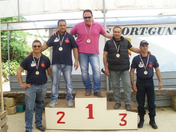 SCOLLO RITORNA ALLA VITTORIA