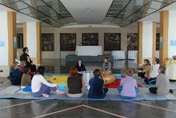 WORKSHOP ESPERIENZIALI ALL’INTERNO DEL SEMINARIO CONCLUSIVO DEL PROGETTO “STRANIERO…CHI?”