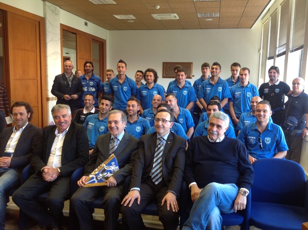 ANCORA MOMENTI DI FESTA PER GLI AZZURRI REDUCI DALLA PROMOZIONE IN SERIE D