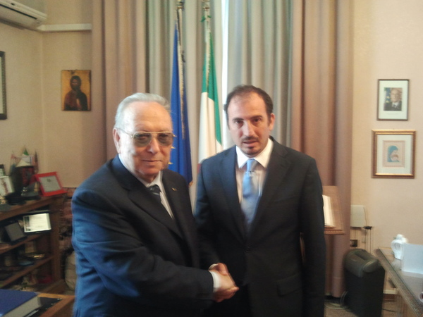 VISITA DEL COMMISSARIO DELLA PROVINCIA REGIONALE AL SINDACO DIPASQUALE