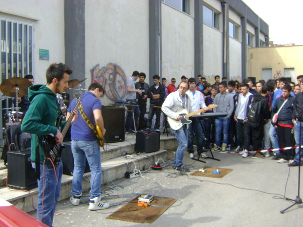 GIORNATA DELL’ARTE: L’ITIS E.MAJORANA PROMOTRICE DI UN JAM SESSION