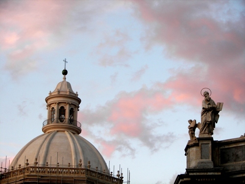 TURISMO IN SICILIA: SPRECHI E DISORGANIZZAZIONE.