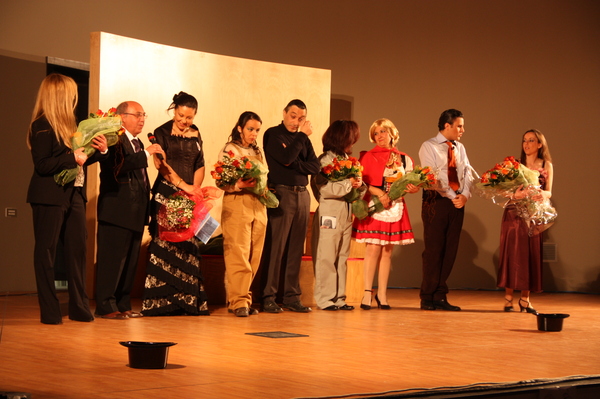 SARA  PRESENTATA LA STAGIONE TEATRALE DEL PICCOLO TEATRO INSTABILE