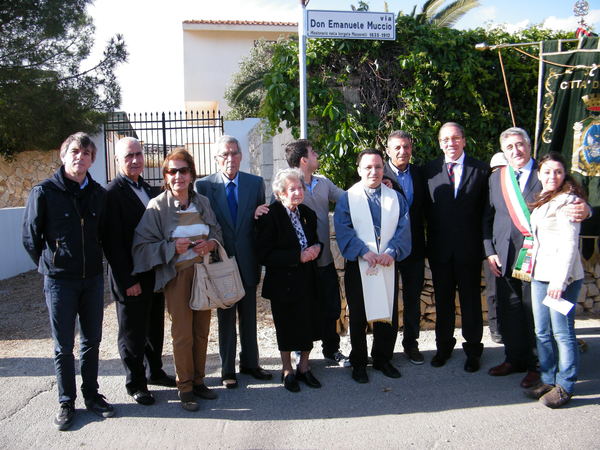 INTITOLATE A  SACERDOTI  RAGUSANI   DUE VIE A MARINA DI RAGUSA