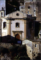 E MENTRE TUTTI FESTEGGIANO SAN GIORGIO, NOI RICORDIAMO SANTA PETRONILLA