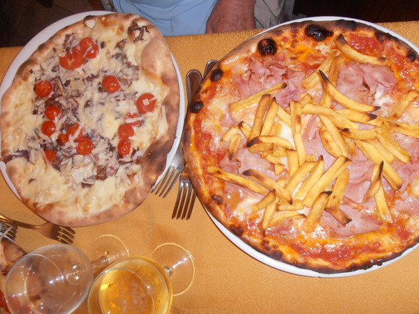 AL RISTORANTE SANTA CATERINA DI PALERMO ANCHE PIZZE “NORDICHE”