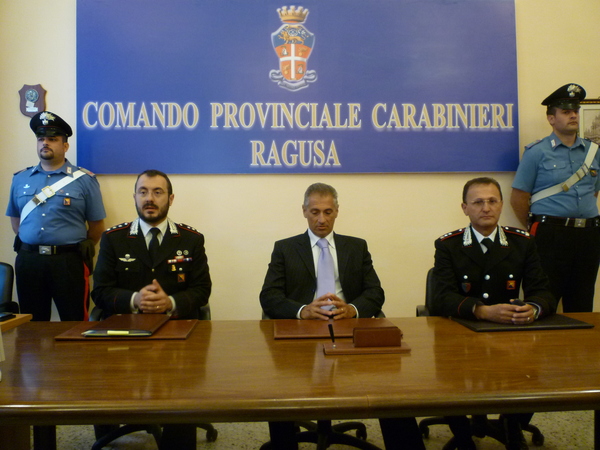 VASTA OPERAZIONE DEI CARABINIERI DI RAGUSA IN TUTTA LA SICILIA