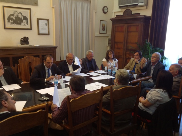 CONFERENZA DEI SINDACI, TIENE BANCO IL SINDACATO