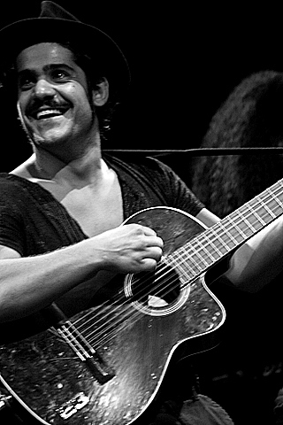SVEGLIATEVI RAGUSANI! L’11 AGOSTO ARRIVA MANNARINO