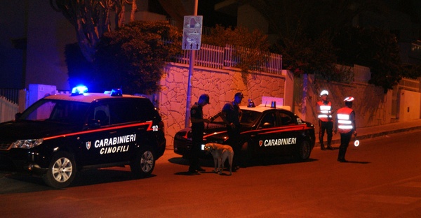 UN ARRESTO E DUE DENUNCE.DEI CARABINIERI DELLA COMPAGNIA DI RAGUSA