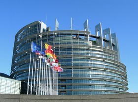 PER L’AEROPORTO DI COMISO O ATTIVARE LO SCALO O RESTITUIRE I SOLDI ALL’UNIONE EUROPEA