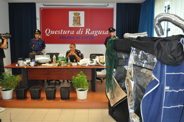 UN ARRESTO A RAGUSA PER COLTIVAZIONE E SPACCIO DI MARJUANA