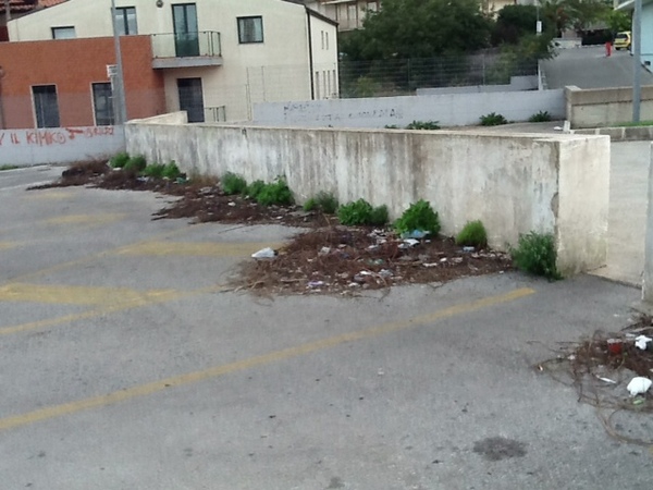 RAGUSA, DISTEFANO DENUNCIA LO STATO DI DEGRADO DEL PARCHEGGIO DI VIA JOHN SPATARO