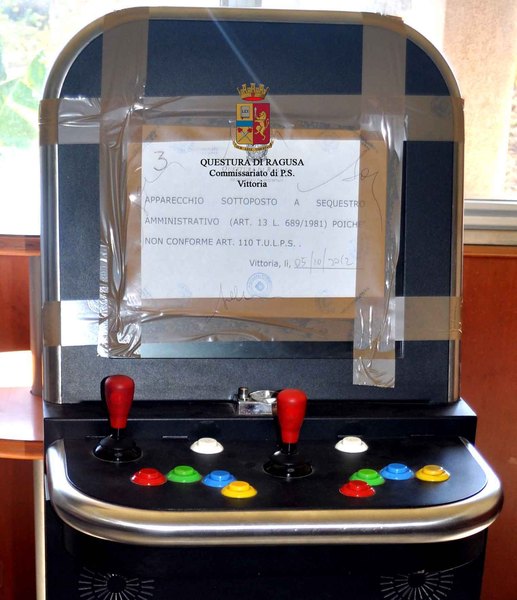 VIDEOPOKER. DALLA POLIZIA DI VITTORIA CONTROLLI A TAPPETO