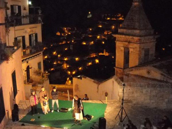 IBLA BUSKERS 2012: INIZIA CON LA FESTA DEI SALUTI IN PIAZZA POLA