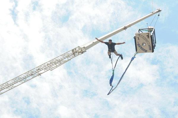 BUNJEE JUMPING A VITTORIA