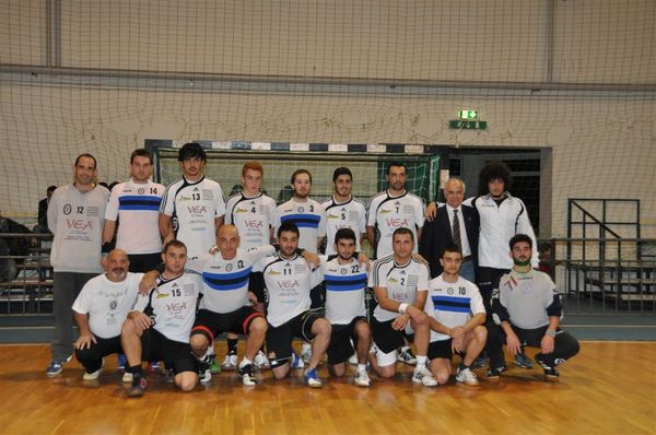 VINCE L’HANDBALL CRAZY REÙSIA