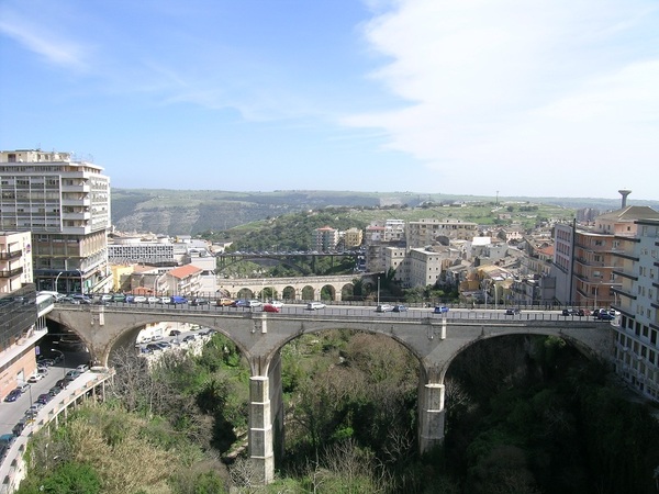 Sottratti 1,4milioni di euro alla Provincia di Ragusa, Dipasquale: “La Regione ci tratta come Cenerentola”