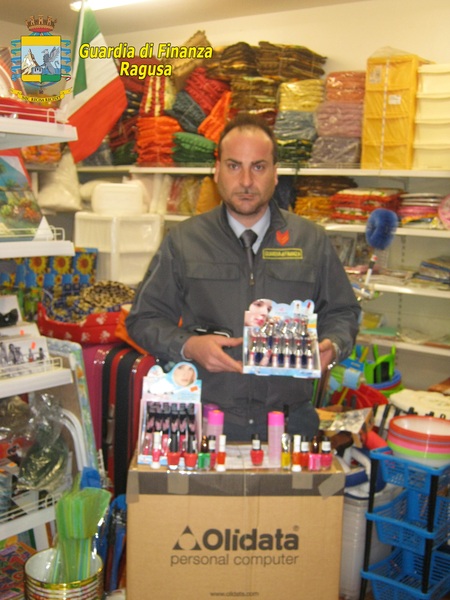 LA GUARDIA DI FINANZA SEQUESTRA 500 COSMETICI PERICOLOSI